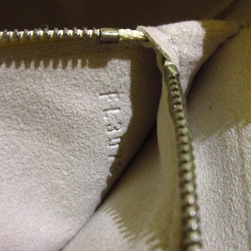 Louis Vuitton Epi Pont Neuf PM (SHG-29566) AWE - Image 7