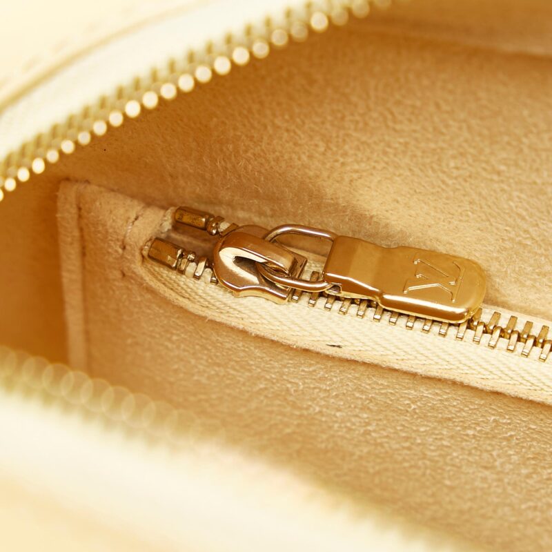 Louis Vuitton Epi Pont Neuf (SHG-28866) AWE - Image 8