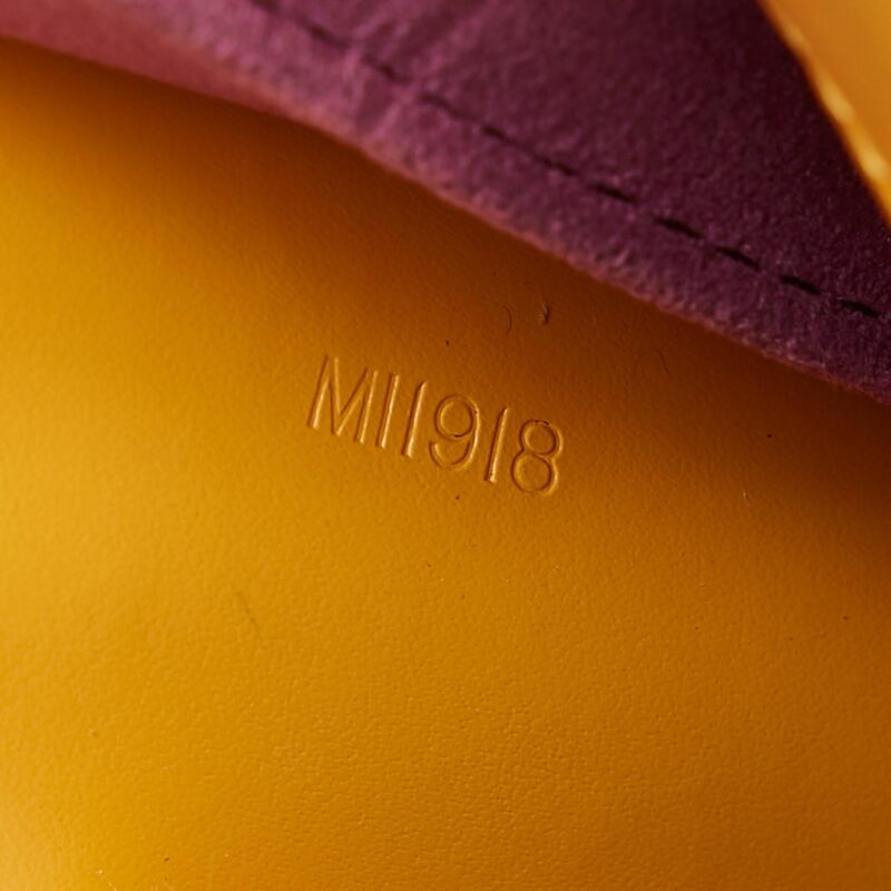 Louis Vuitton Epi Pont Neuf (SHG-BCWv62) AWE - Image 7