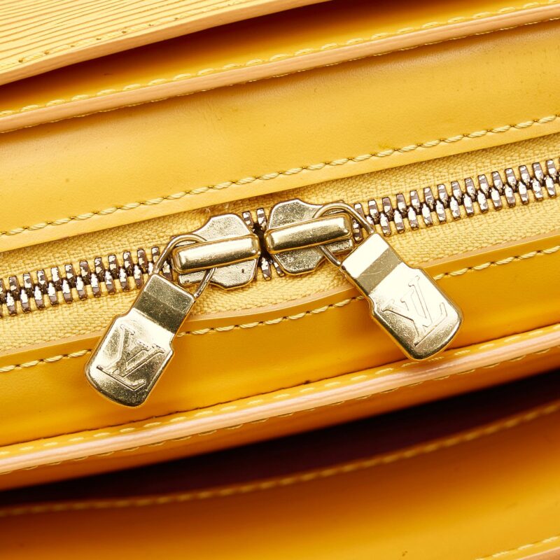 Louis Vuitton Epi Pont Neuf (SHG-BCWv62) AWE - Image 8