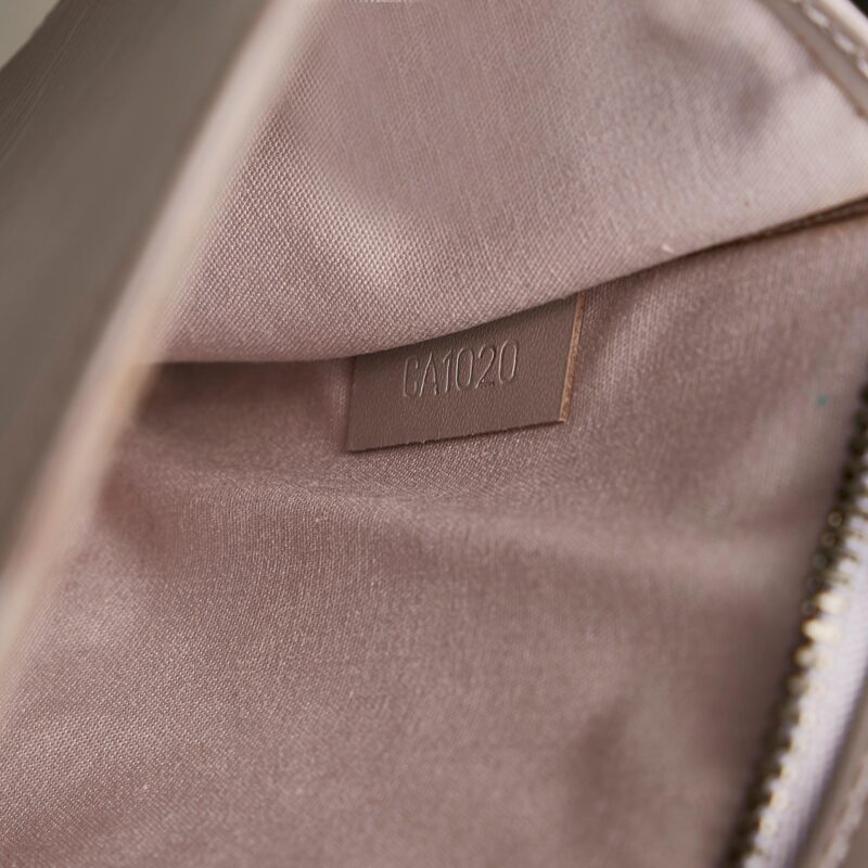Louis Vuitton Epi Rochelle (SHG-6XE8Gz) AWE - Image 7