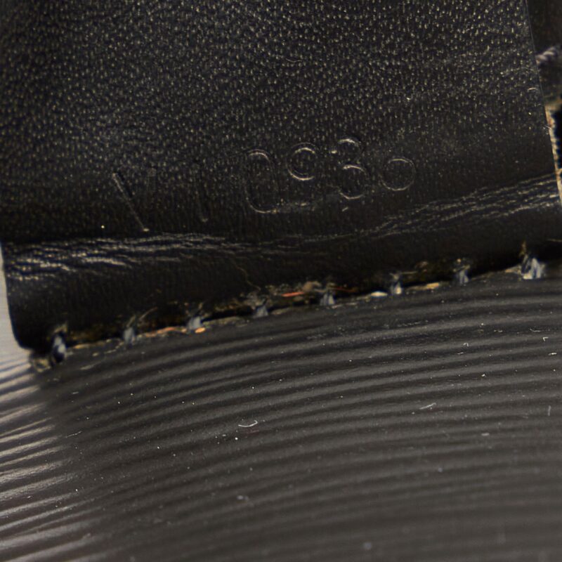 Louis Vuitton Epi Sac A Dos (SHG-25624) AWE - Image 7