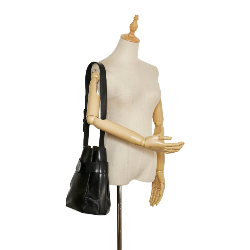 Louis Vuitton Epi Sac D'Epaule GM (SHG-35905) AWE - Image 4