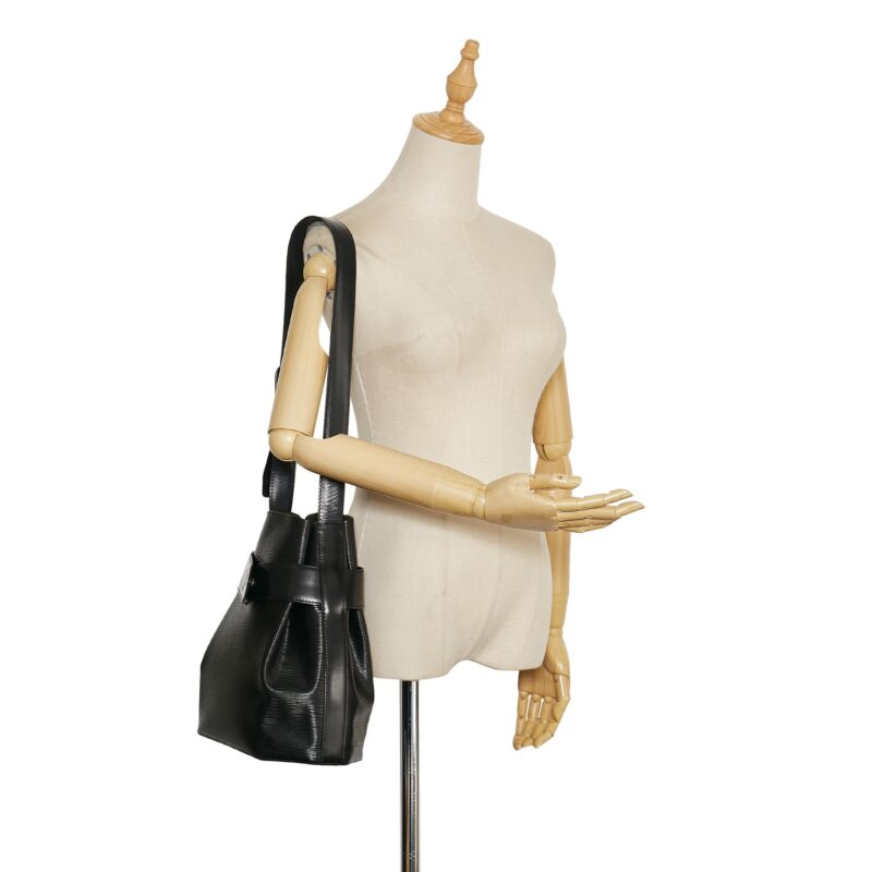 Louis Vuitton Epi Sac D'Epaule (SHG-35594) AWE - Image 4