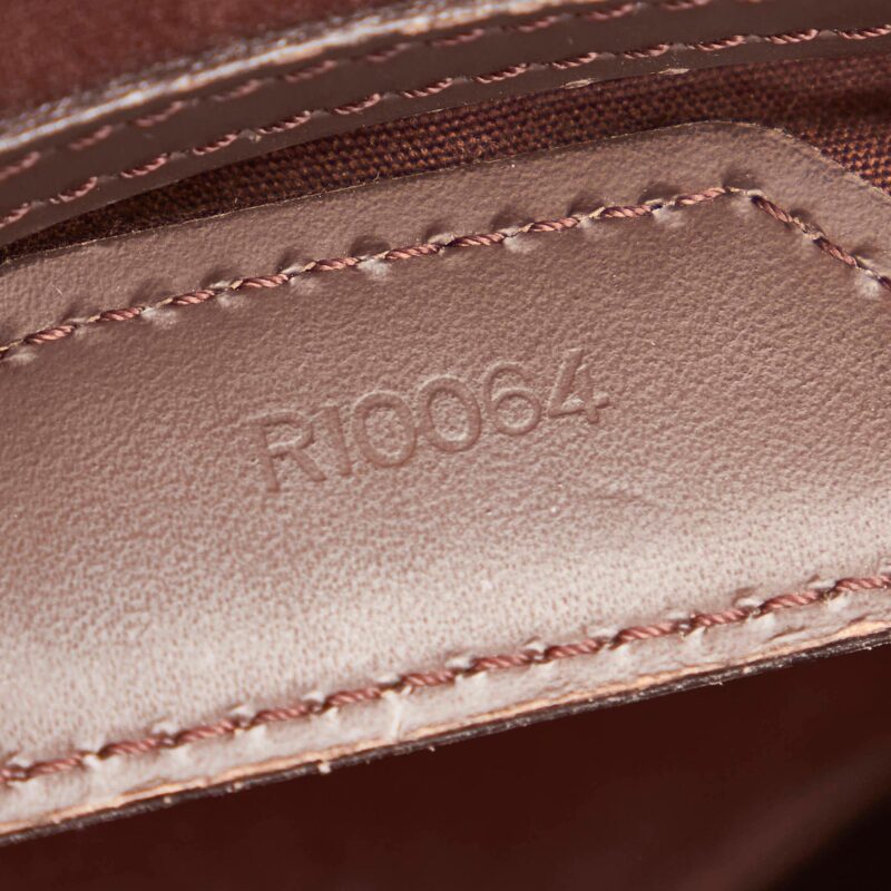 Louis Vuitton Epi Sac Plat PM (SHG-29895) AWE - Image 7