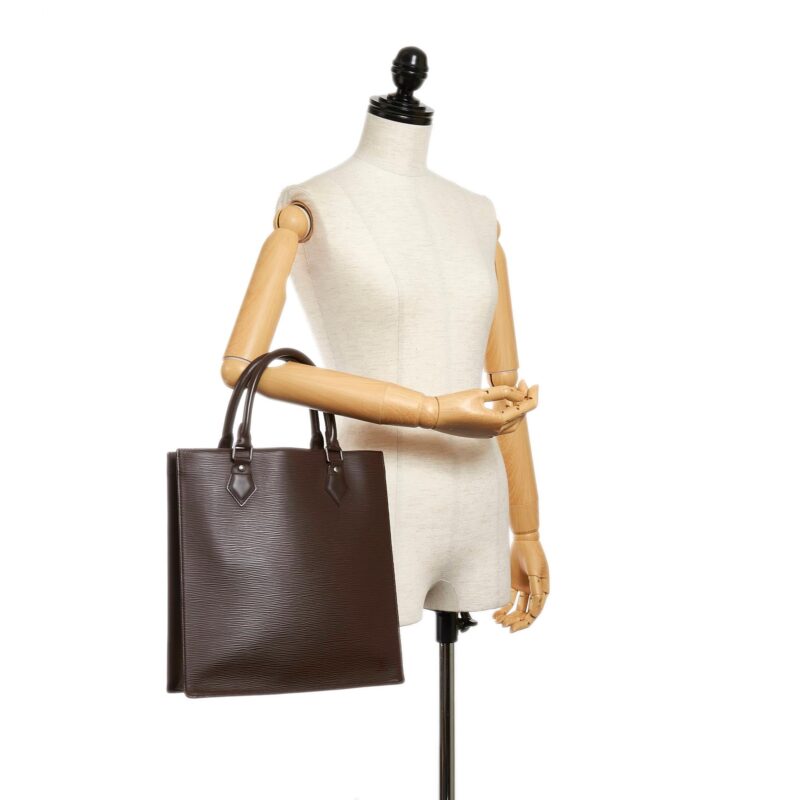 Louis Vuitton Epi Sac Plat PM (SHG-29895) AWE - Image 4