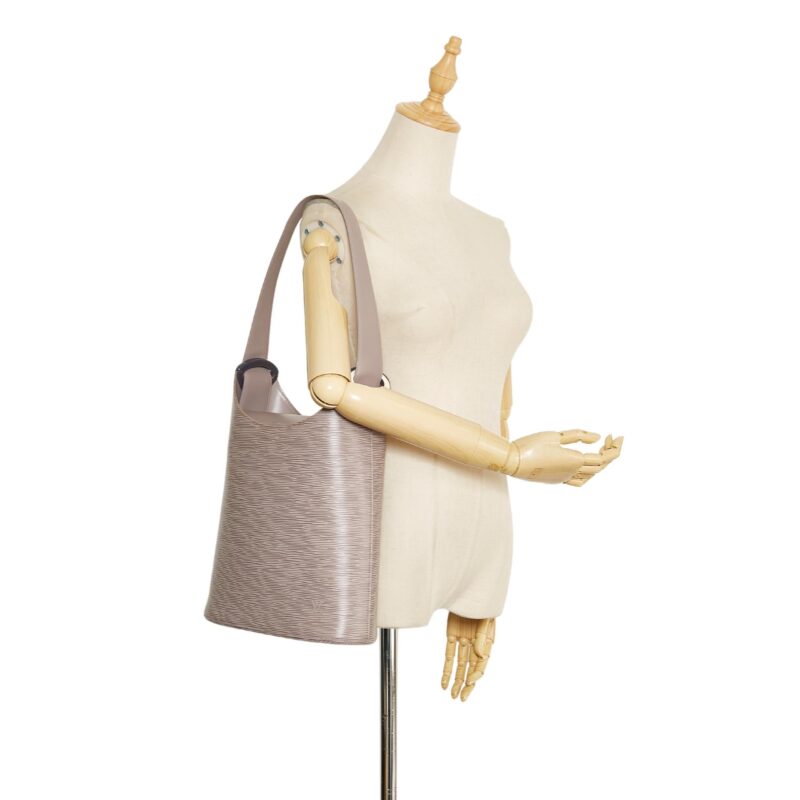 Louis Vuitton Epi Sac Verseau (SHG-qGiNLa) AWE - Image 4