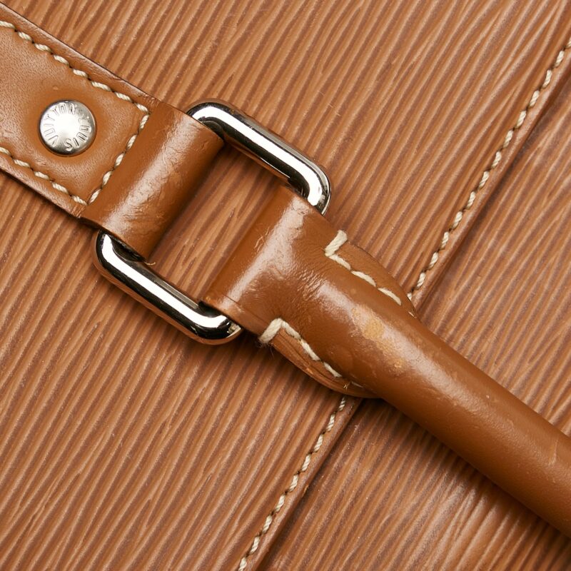 Louis Vuitton Epi Segur PM (SHG-28468) AWE - Image 10