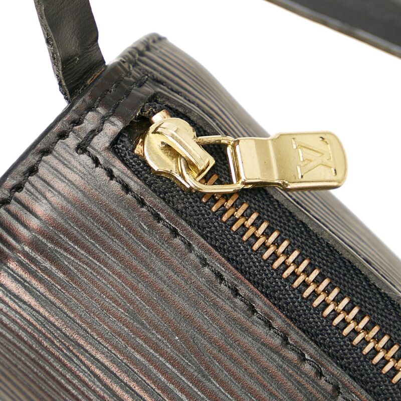 Louis Vuitton Epi Soufflot (SHG-31821) AWE - Image 10