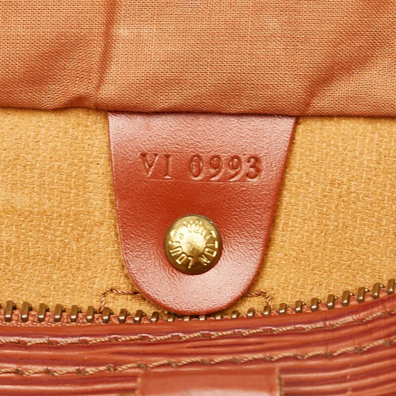 Louis Vuitton Epi Speedy 30 (SHG-25688) AWE - Image 7