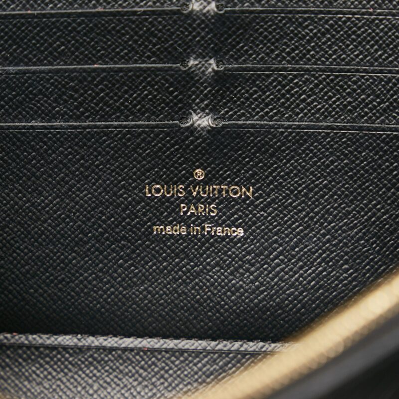 Louis Vuitton Epi Twist Love Lock Chain Wallet (SHG-MmYcl0) AWE - Image 6
