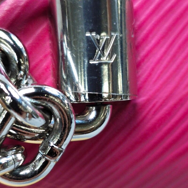 Louis Vuitton Epi Twist MM (SHG-37676) AWE - Image 7