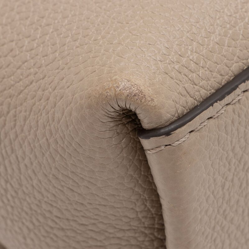 Louis Vuitton Giant Monogram Empreinte Madeleine MM Top Handle Bag (SHF-yODfGB) AWE - Image 9