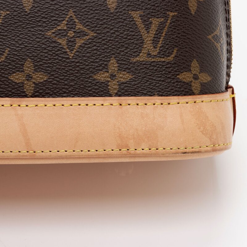 Louis Vuitton Monogram Canvas Alma BB Satchel (SHF-WpS5H4) AWE - Image 16