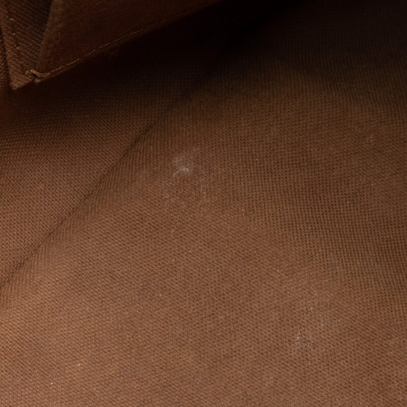 Louis Vuitton Monogram Canvas Batignolles Horizontal Tote (SHF-rslQMN) AWE - Image 15