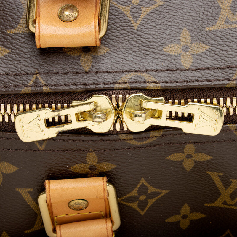 Louis Vuitton Monogram Canvas Keepall 55 Duffel Bag (SHF-21141) AWE - Image 9