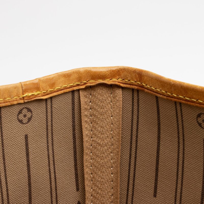 Louis Vuitton Monogram Canvas Neverfull MM Tote (SHF-hsNXEh) AWE - Image 10