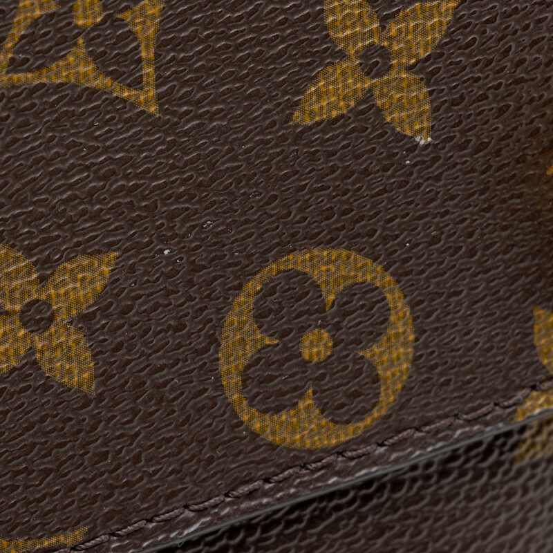 Louis Vuitton Monogram Canvas Pochette Metis Shoulder Bag (SHF-21145) AWE - Image 12