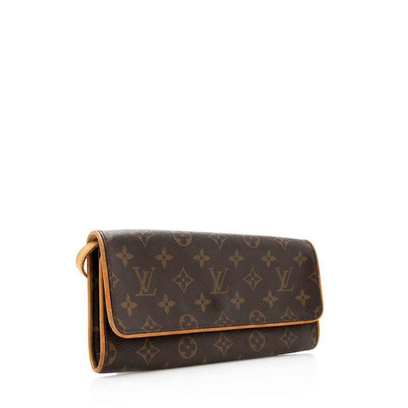 Louis Vuitton Monogram Canvas Pochette Twin GM Shoulder Bag (SHF-19243) AWE