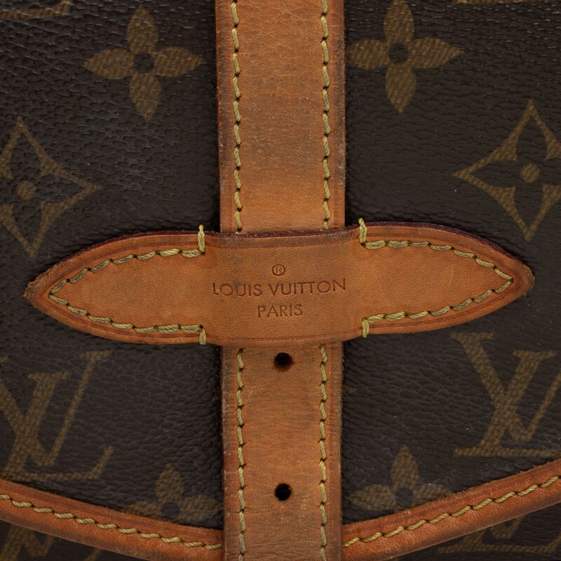 Louis Vuitton Monogram Canvas Saumur 30 Messenger Bag (SHF-0asoJo) AWE - Image 6