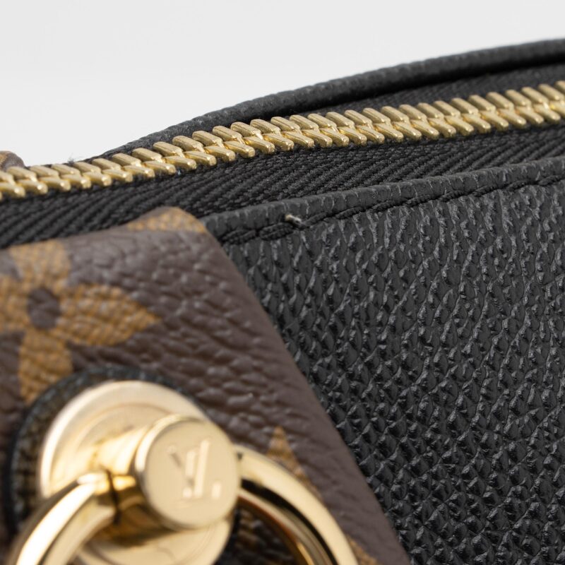 Louis Vuitton Monogram Canvas V Tote MM (SHF-xfJRm0) AWE - Image 10