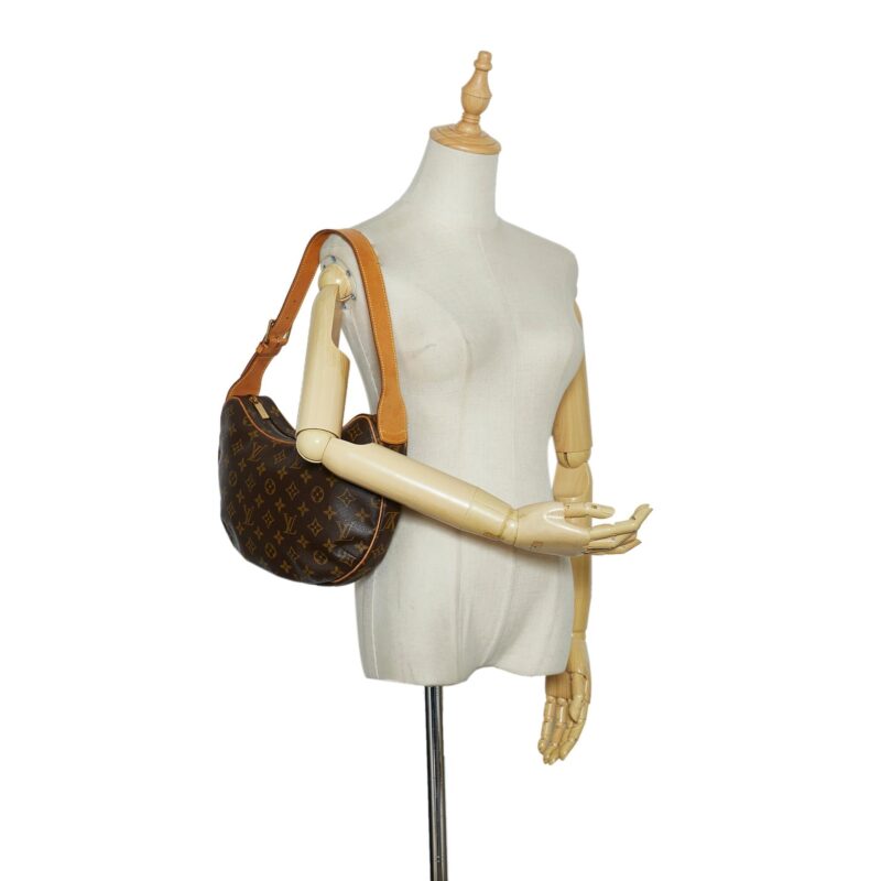 Louis Vuitton Monogram Croissant MM (SHG-aJ05eG) AWE - Image 4