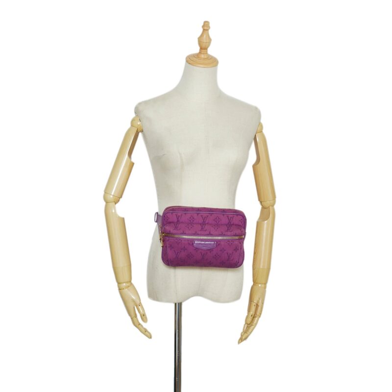 Louis Vuitton Monogram Denim Outdoor Bumbag (SHG-QCbiWL) AWE - Image 4