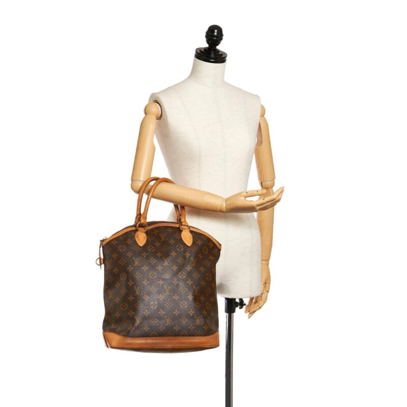 Louis Vuitton Monogram Lockit Vertical (SHG-28294) AWE - Image 4