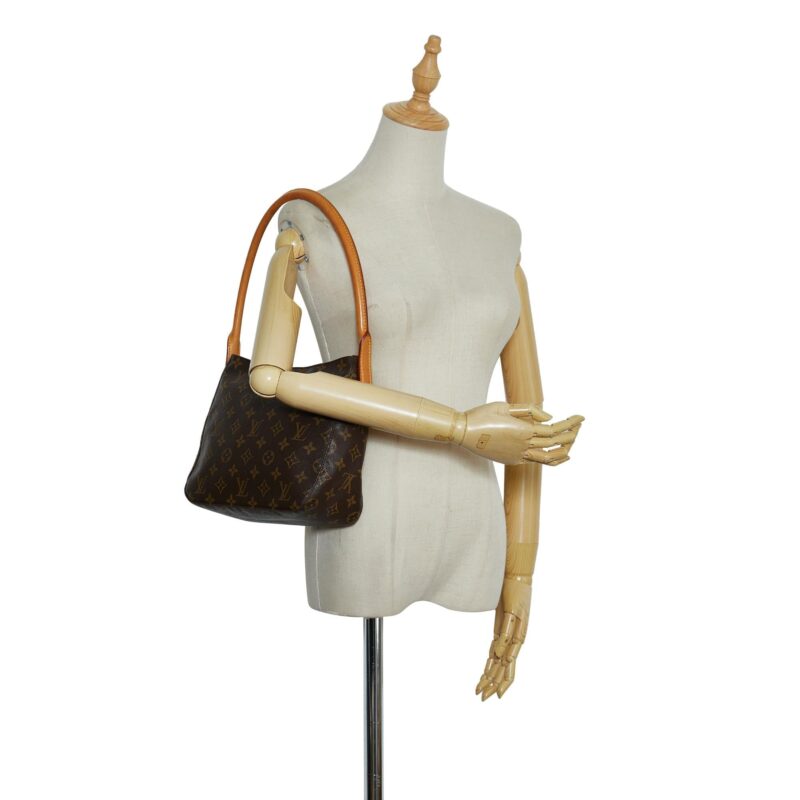 Louis Vuitton Monogram Looping MM (SHG-dSV4YP) AWE - Image 4
