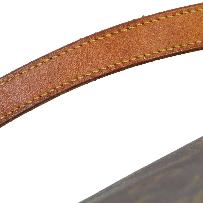 Louis Vuitton Monogram Luco (SHG-gAV1hK) AWE - Image 13