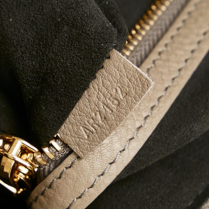 Louis Vuitton Monogram Mahina Selene MM (SHG-36611) AWE - Image 8