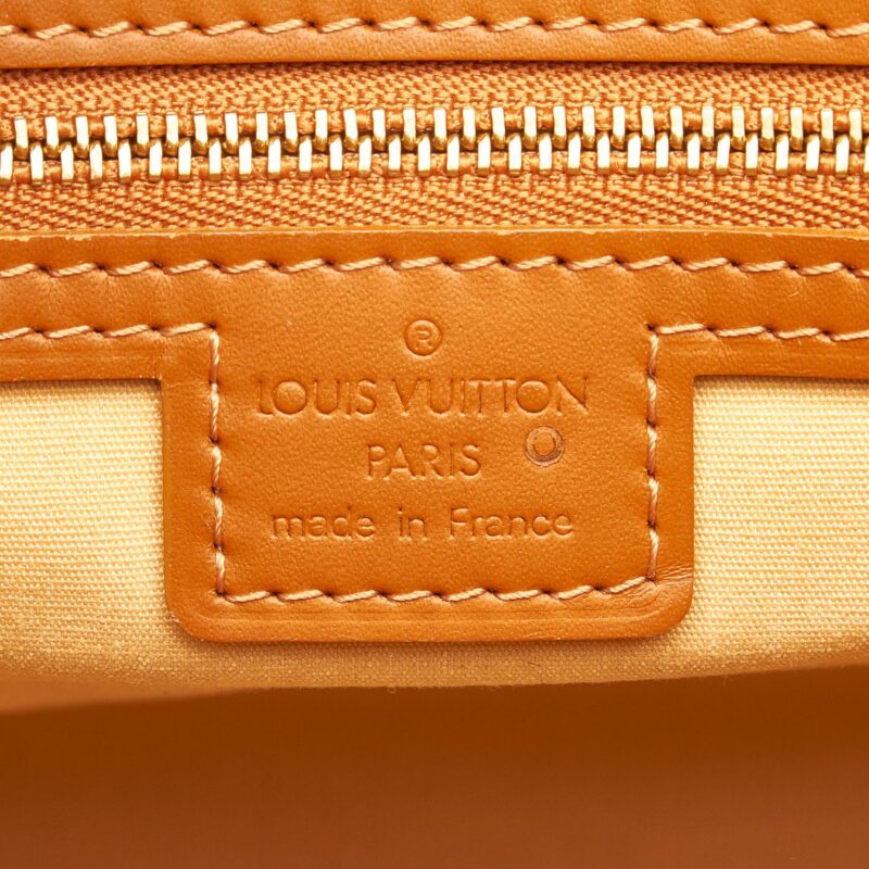 Louis Vuitton Monogram Mini Lin Lucille GM (SHG-TPILeo) AWE - Image 6