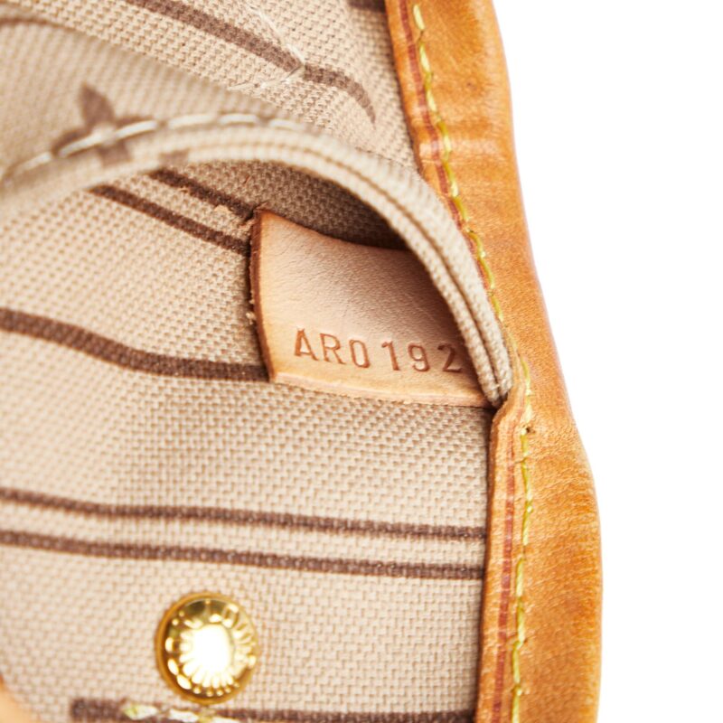 Louis Vuitton Monogram Neverfull PM (SHG-bHoQuY) AWE - Image 7