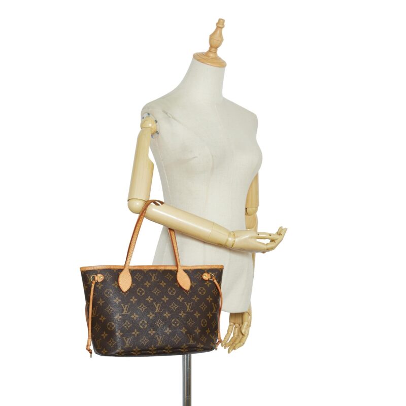 Louis Vuitton Monogram Neverfull PM (SHG-bHoQuY) AWE - Image 4