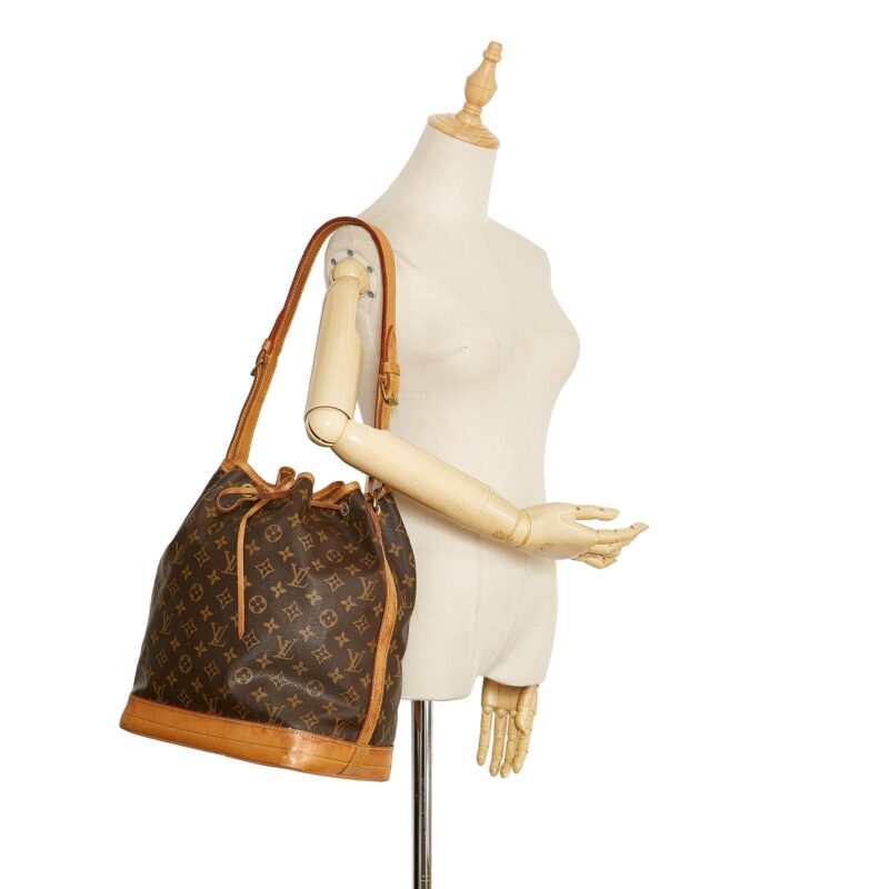 Louis Vuitton Monogram Noe GM (SHG-D2dLVB) AWE - Image 4