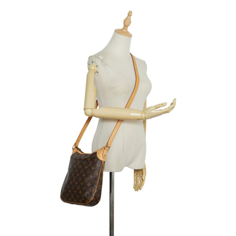 Louis Vuitton Monogram Odeon PM (SHG-upgNnk) AWE - Image 4