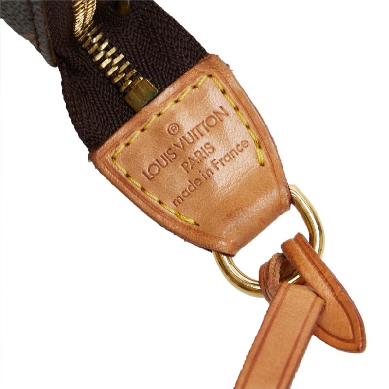 Louis Vuitton Monogram Pochette Accessoires (SHG-Jov92n) AWE - Image 6