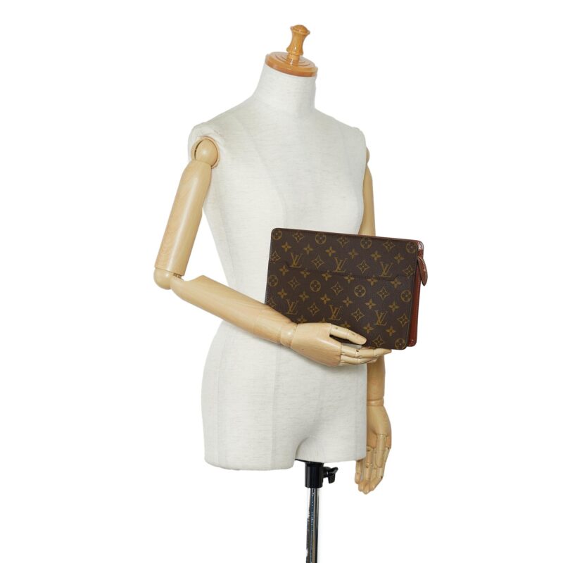 Louis Vuitton Monogram Pochette Homme (SHG-T6YxWx) AWE - Image 4