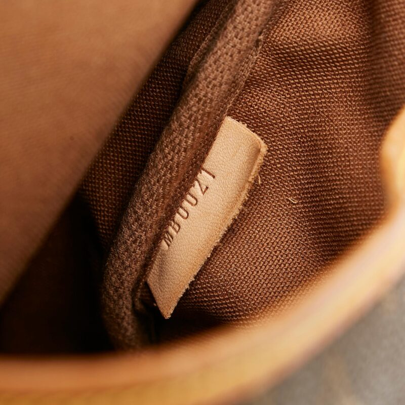 Louis Vuitton Monogram Saumur 30 (SHG-aTnHDs) AWE - Image 8