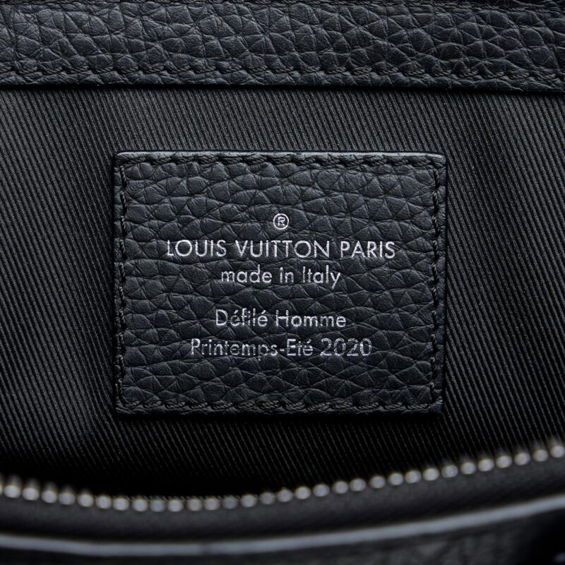 Louis Vuitton Monogram Taurillon Sac Plat (SHG-V5Sv6X) AWE - Image 6