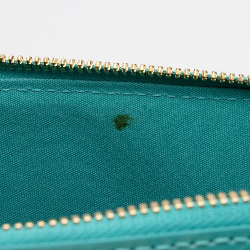 Louis Vuitton Monogram Vernis Alma PM Satchel (SHF-qtN90H) AWE - Image 8