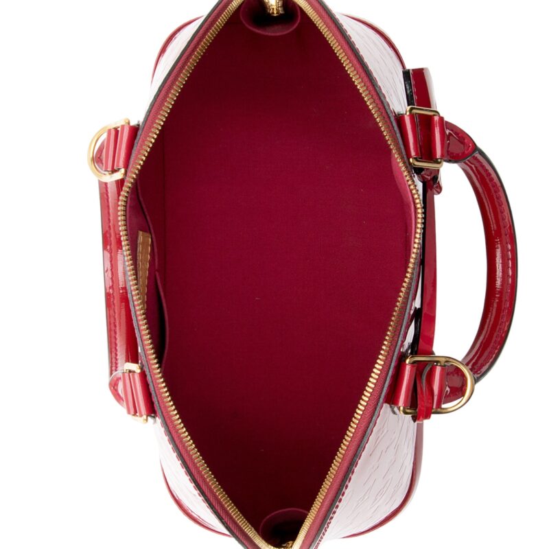 Louis Vuitton Monogram Vernis Alma PM Satchel (SHF-aJkS4O) AWE - Image 6