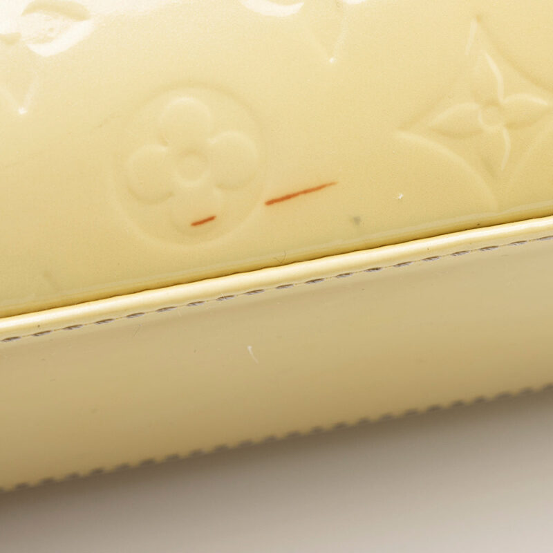 Louis Vuitton Monogram Vernis Brea MM Satchel (SHF-20211) AWE - Image 12