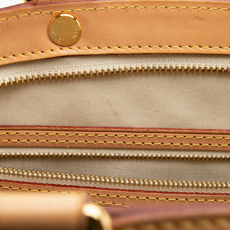 Louis Vuitton Monogram Vernis Brea MM Satchel (SHF-20211) AWE - Image 13