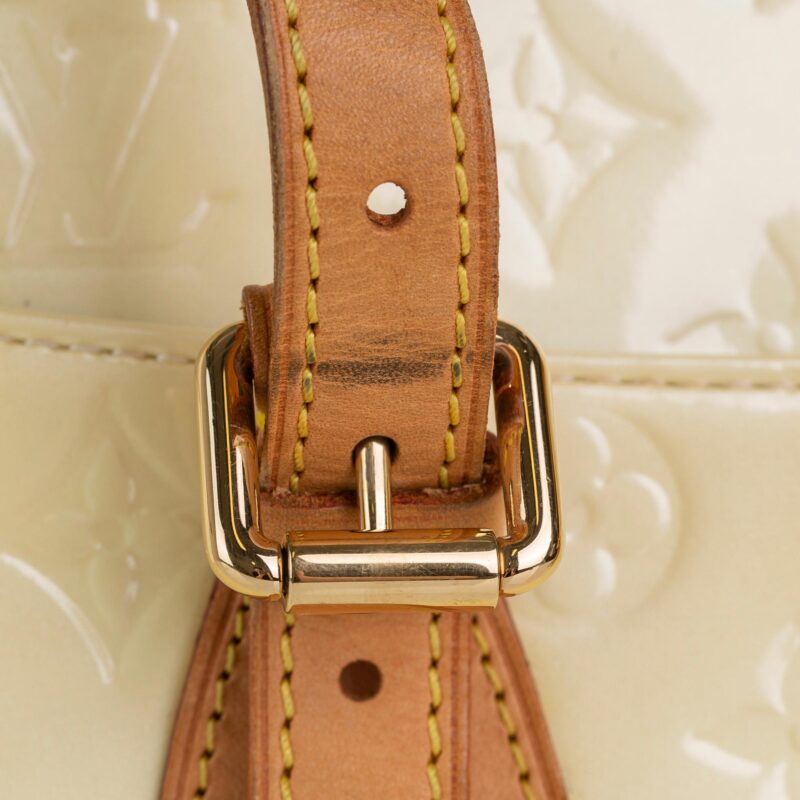 Louis Vuitton Monogram Vernis Summit Drive (SHG-37127) AWE - Image 8