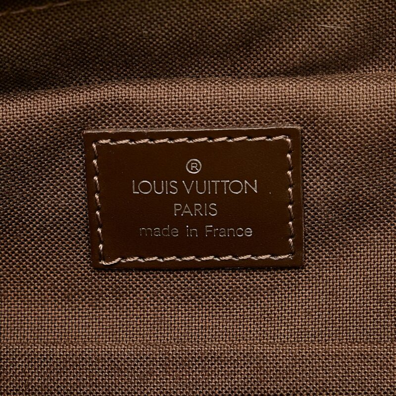 Louis Vuitton Taiga Beloukha (SHG-33800) AWE - Image 6