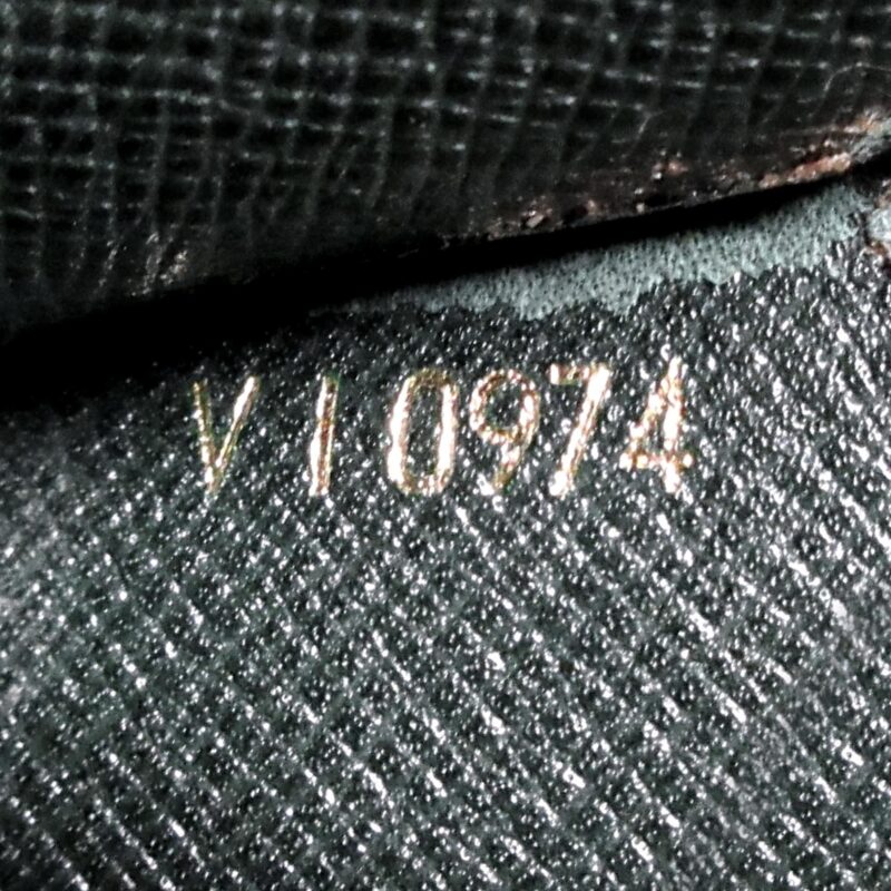 Louis Vuitton Taiga Serviette Kourad Briefcase (SHG-S9gjz7) AWE - Image 7
