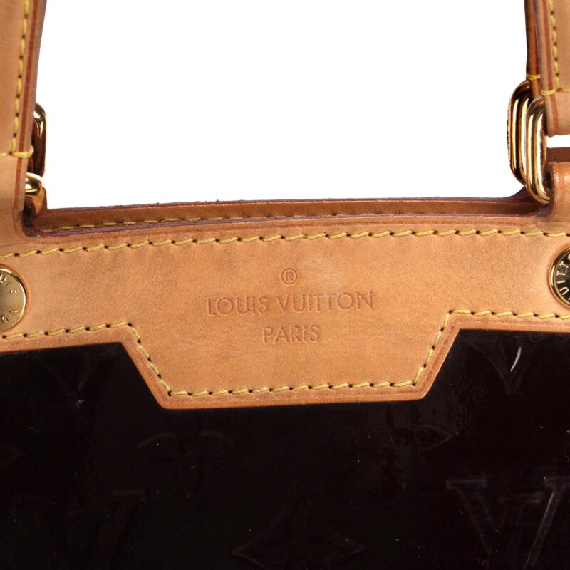 Louis Vuitton Vernis Brea MM (SHG-x4OvqC) AWE - Image 7