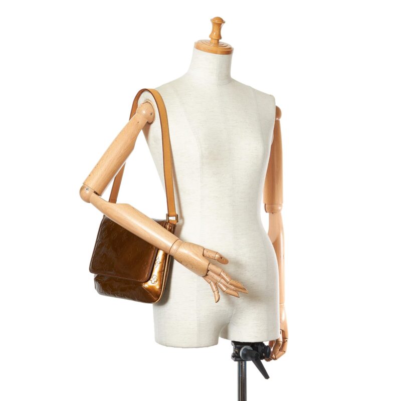Louis Vuitton Vernis Thompson Street (SHG-32549) AWE - Image 4