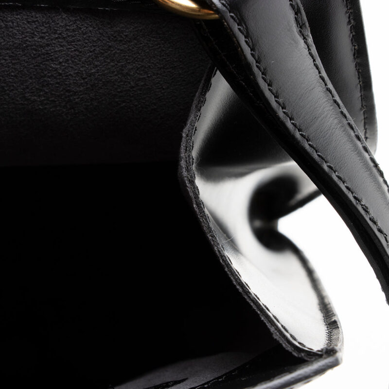 Louis Vuitton Vintage Epi Leather Cluny Shoulder Bag (SHF-15940) AWE - Image 11